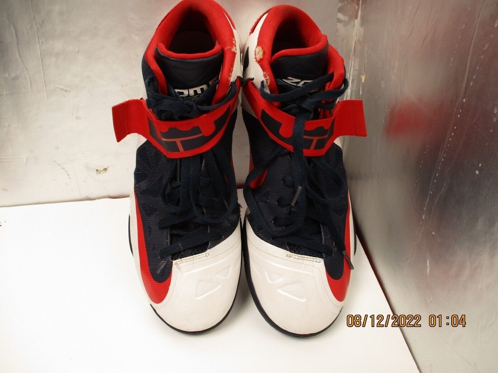 Nike LeBron Zoom Soldier 6 USA Size 10.5 525015-101 Basketball Sneakers Shoe